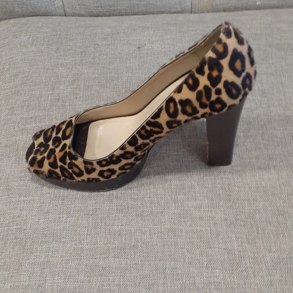 Micheal Michael Kors leopard open toe slipon  heel shoe size 7.5M - Picture 7 of 12